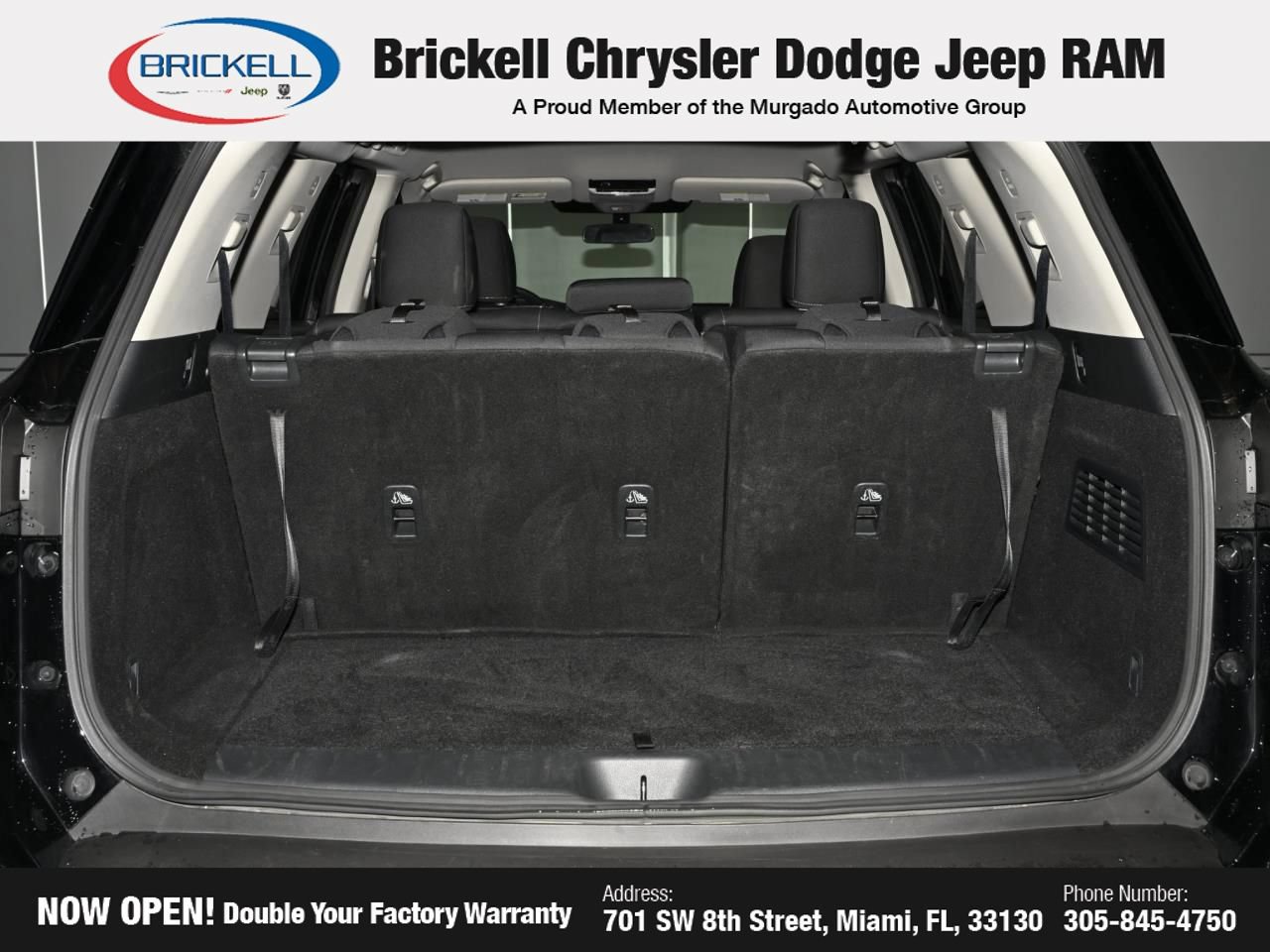 Used 2025 Nissan Pathfinder SV FWD image 13