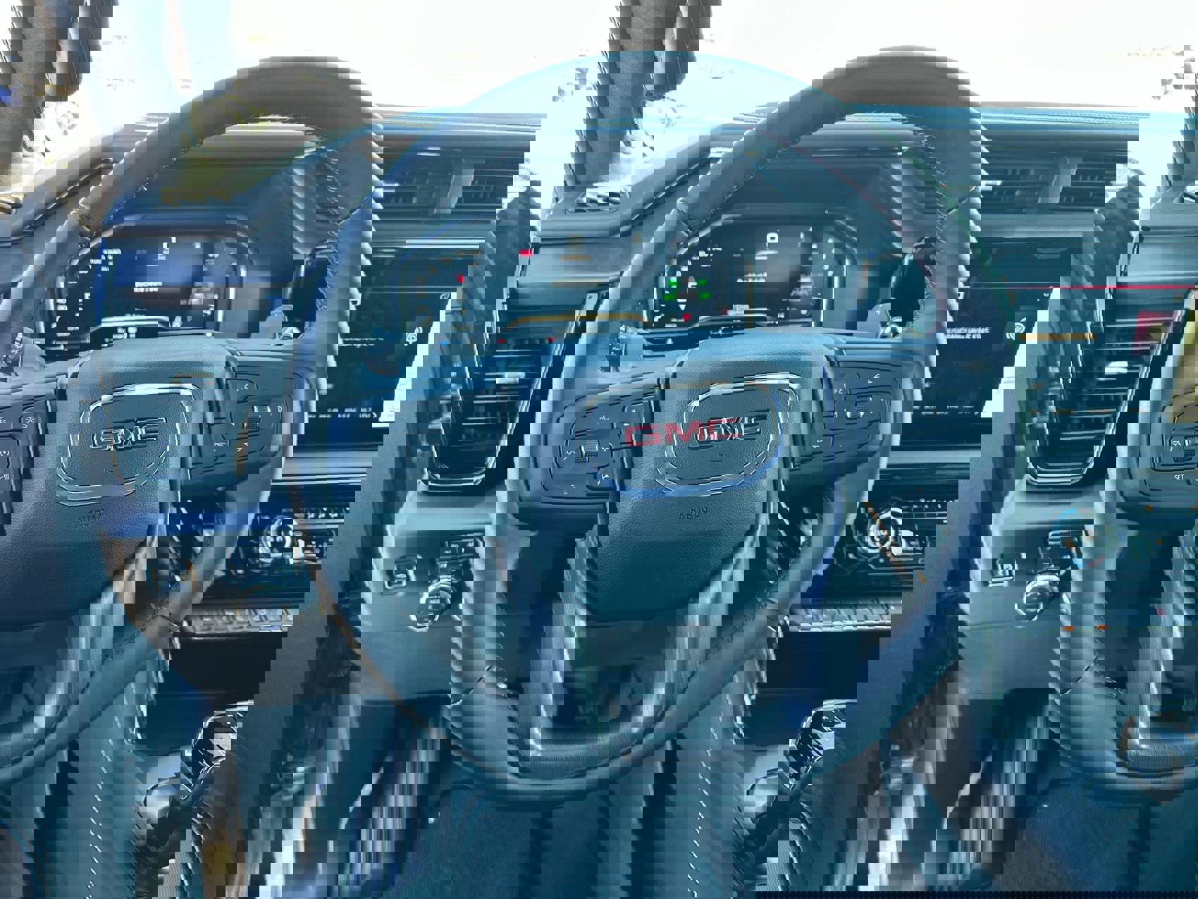 Used 2025 GMC Sierra 1500 AT4X image 14