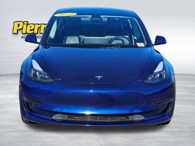 Used 2023 Tesla Model 3 Standard Range RWD image 9