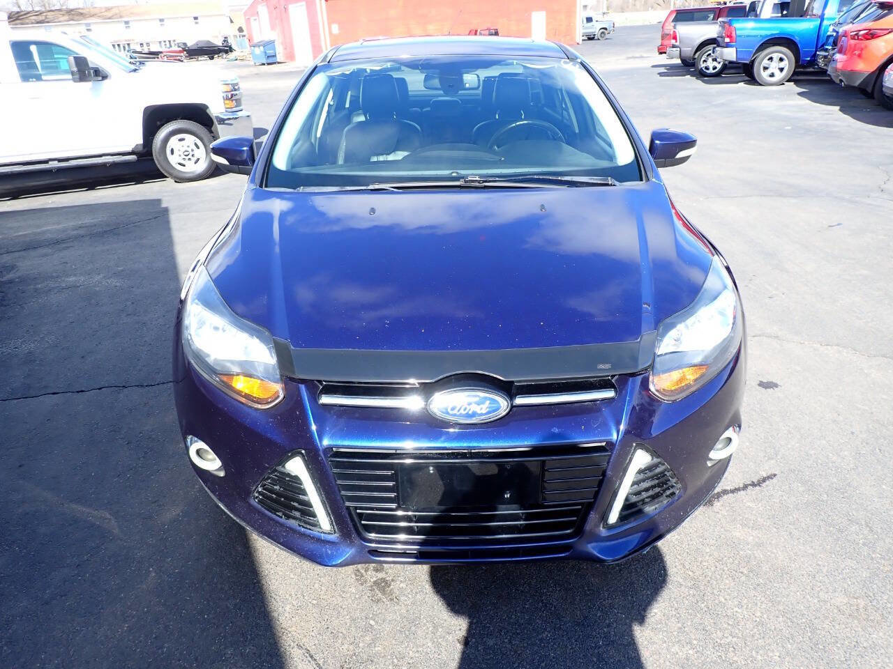 Used 2012 Ford Focus SEL image 2