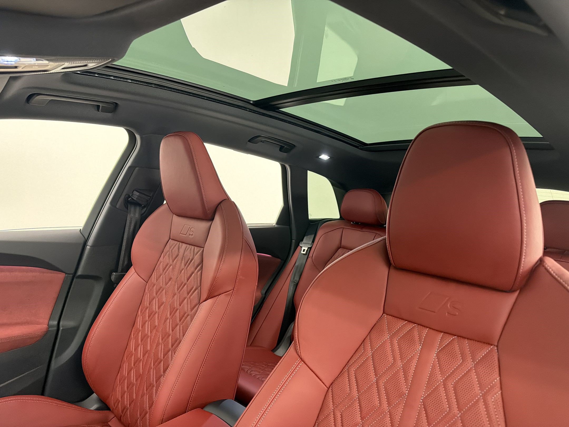 New 2026 Audi SQ5 Prestige AWD/4WD image 26