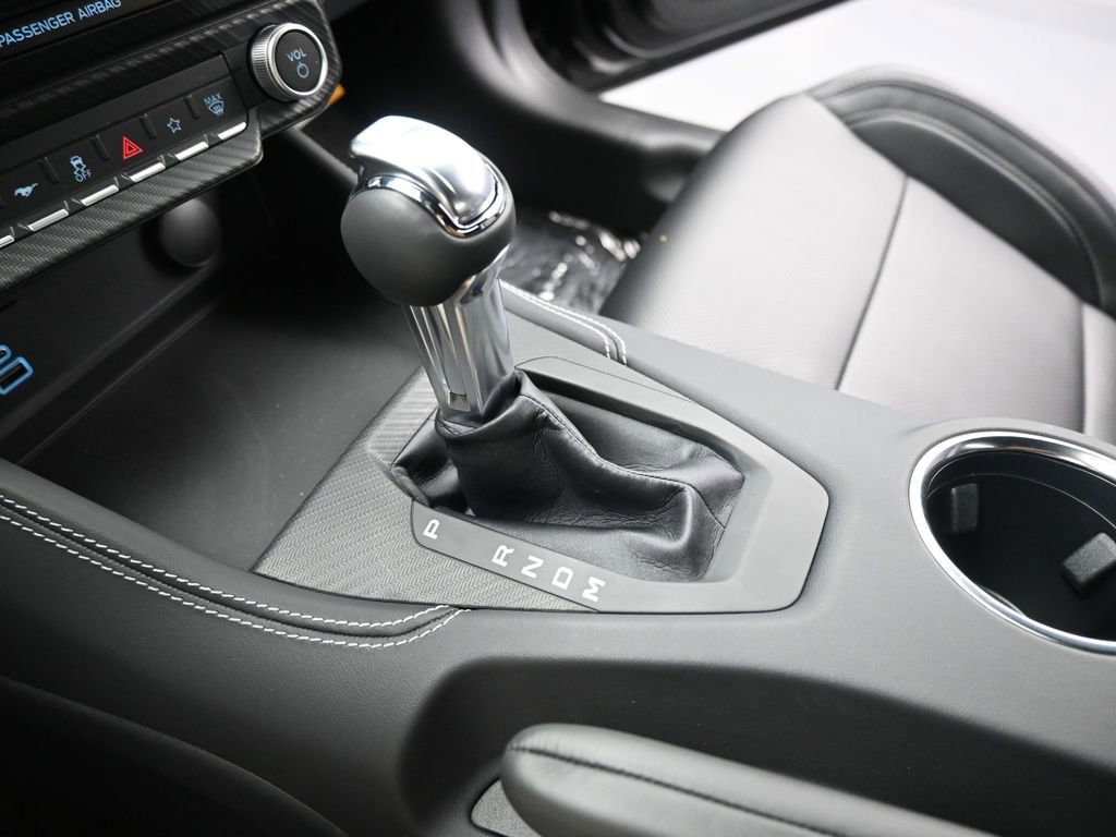 Used 2025 Ford Mustang GT Premium w/ GT Performance Package image 17