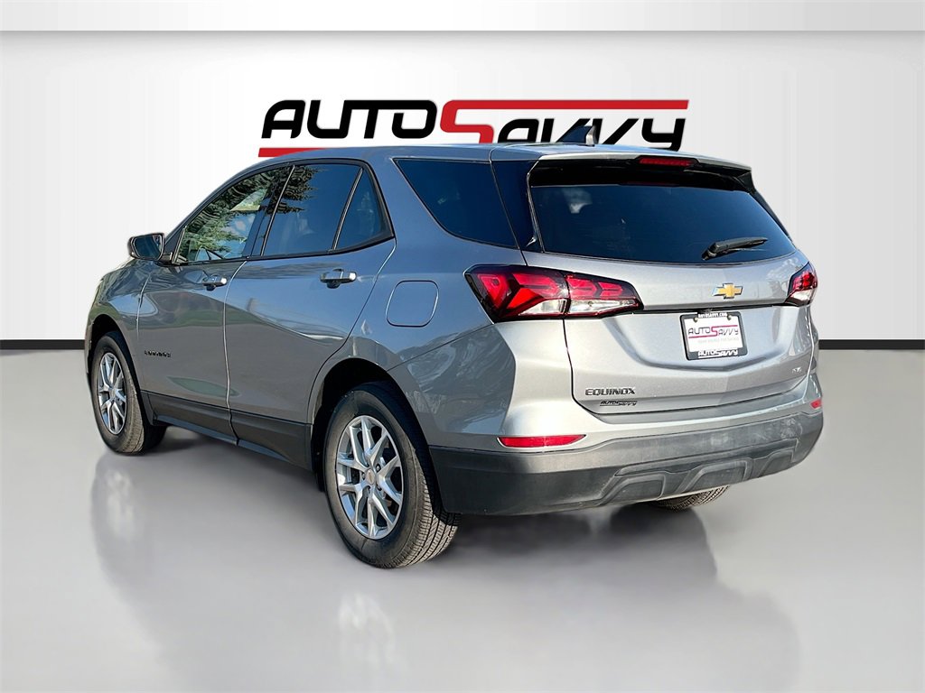 Used 2024 Chevrolet Equinox LS w/ LS Convenience Package image 5