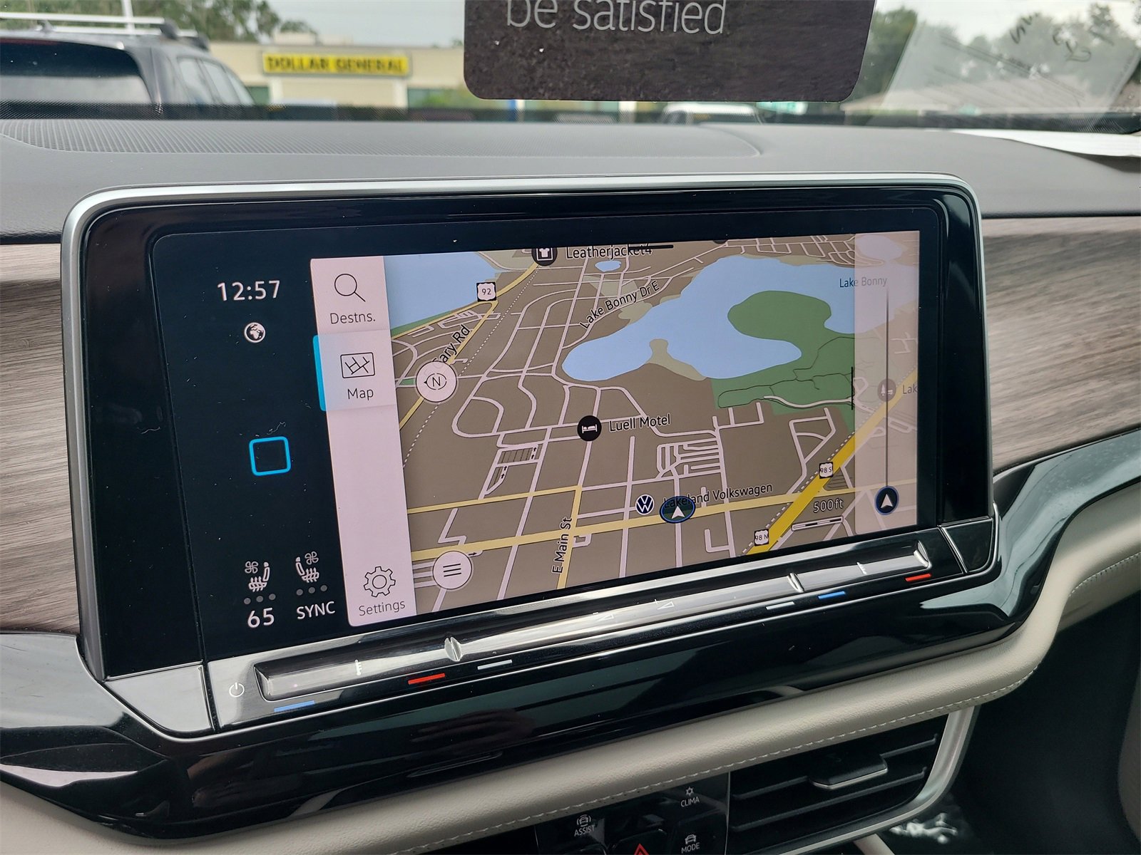 Certified 2025 Volkswagen Atlas SEL image 24