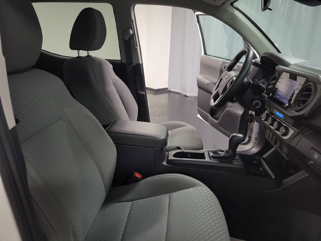 Used 2023 Toyota Tacoma SR AWD/4WD image 33