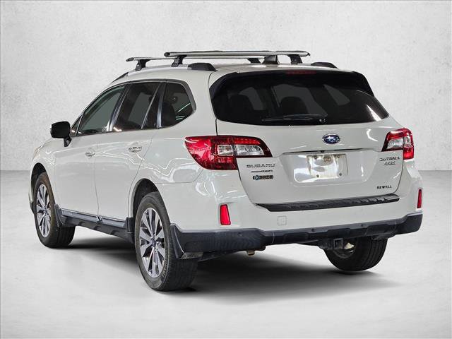 Used 2017 Subaru Outback 2.5i Touring w/ Popular Package #5A AWD/4WD image 7