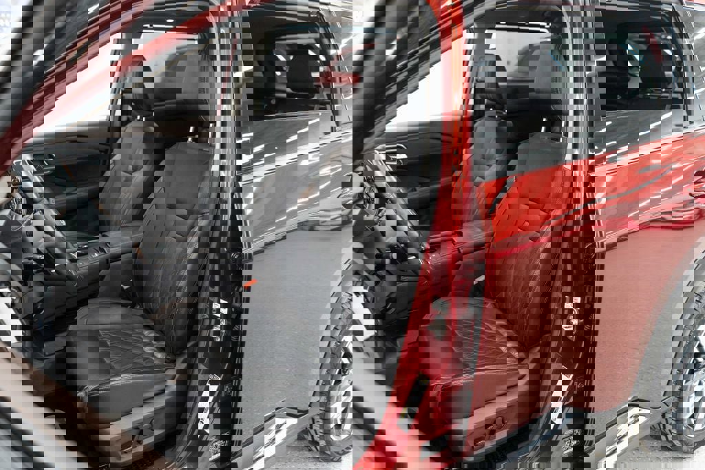 Used 2023 Nissan Rogue Platinum w/ Platinum Premium Package image 9