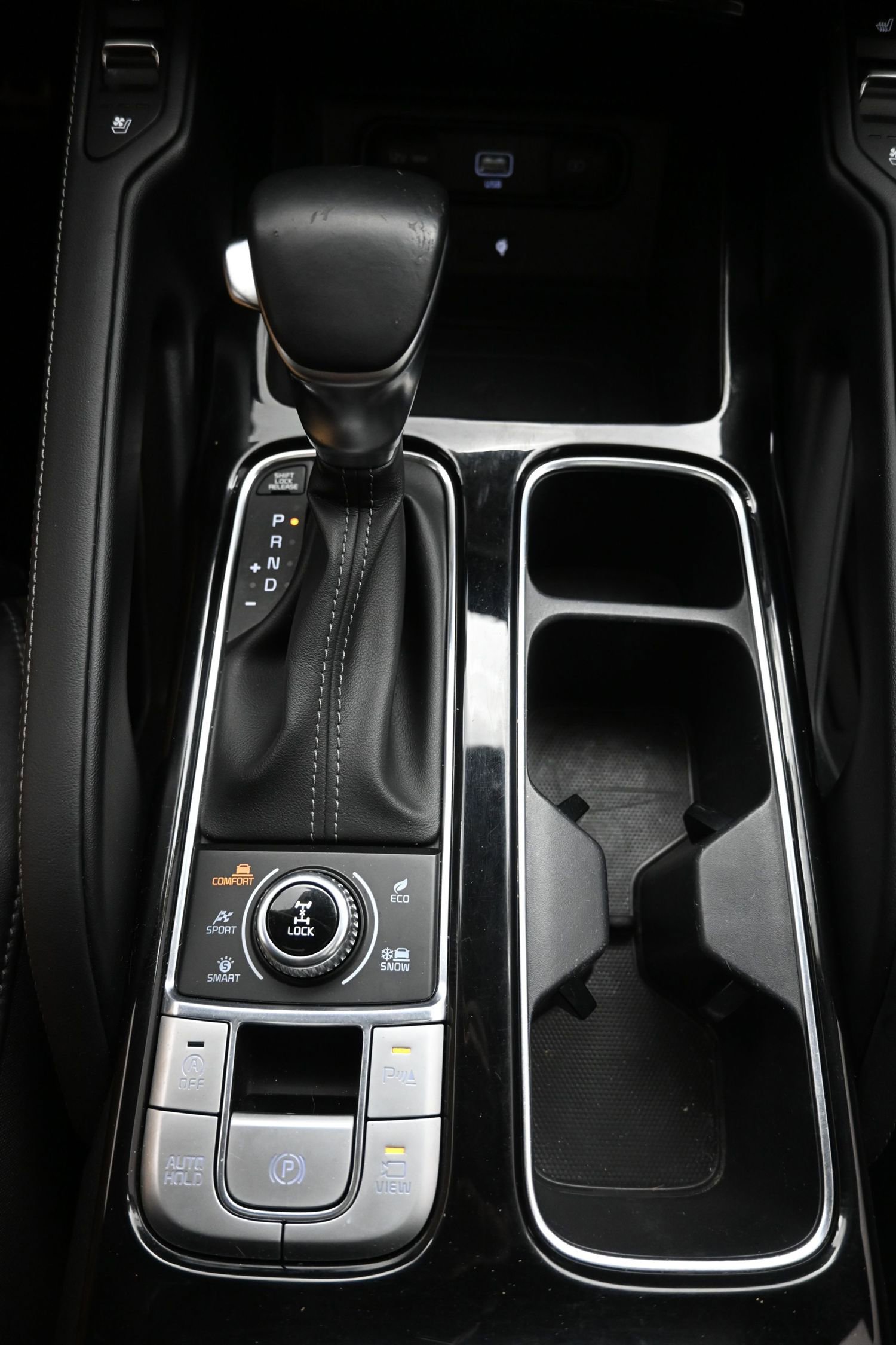 Used 2022 Kia Telluride SX w/ SX Prestige Package image 19