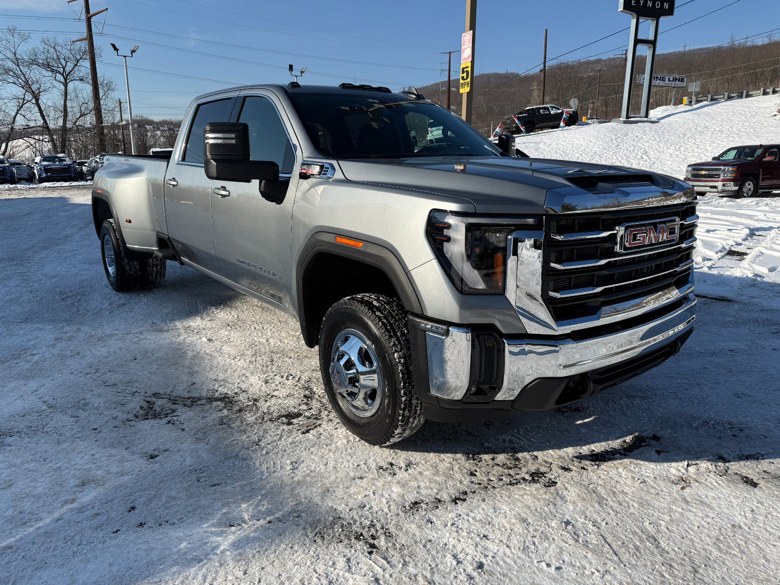 New 2026 GMC Sierra 3500 SLE w/ Preferred Package image 7