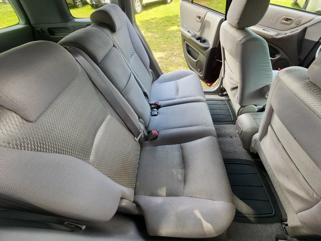 Used 2006 Toyota Highlander 2WD V6 w/ Appearance Pkg image 10