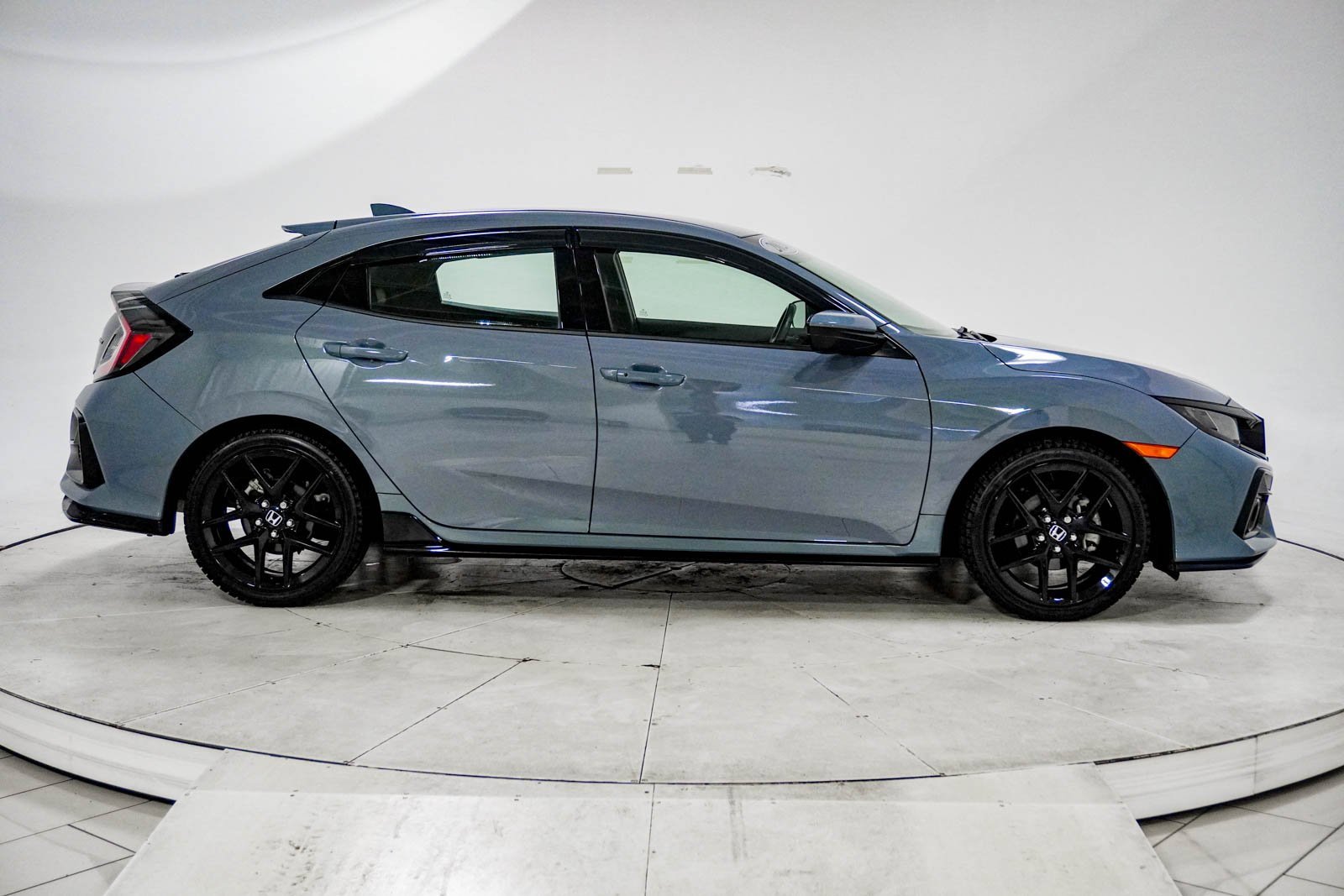 Used 2020 Honda Civic Sport image 12