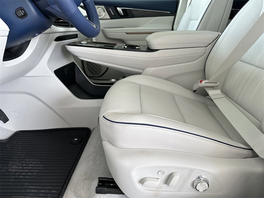 New 2026 Buick Enclave Avenir w/ Super Cruise Package image 15