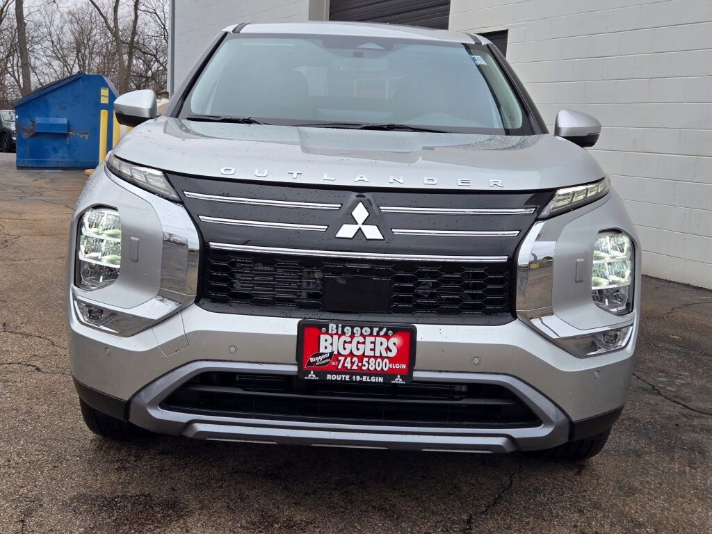New 2026 Mitsubishi Outlander SE AWD/4WD image 2