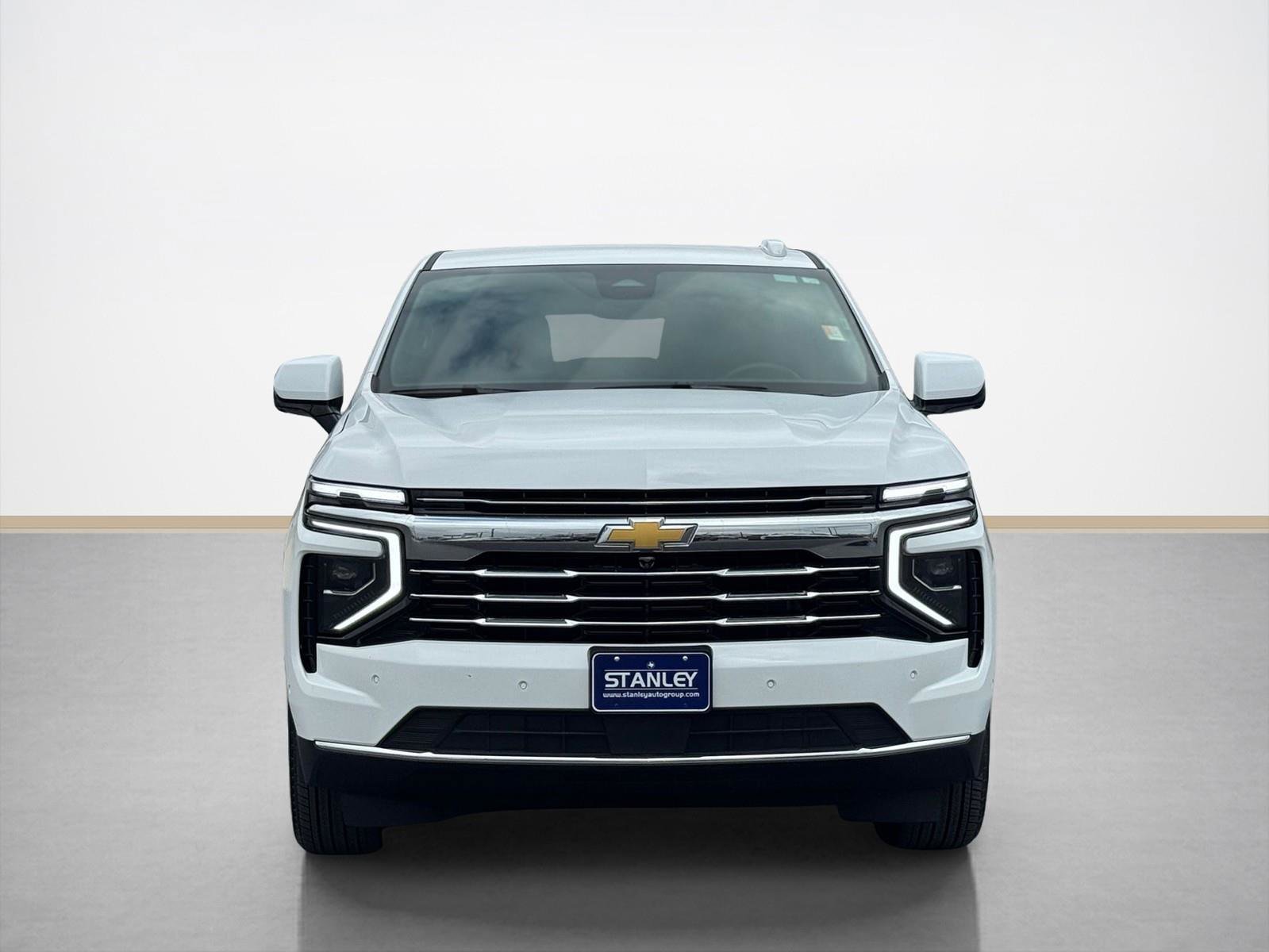 Used 2025 Chevrolet Tahoe LT image 2