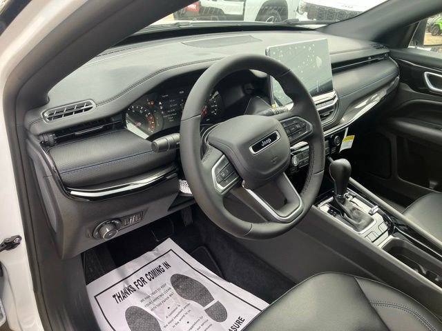 New 2026 Jeep Compass Limited AWD/4WD image 13