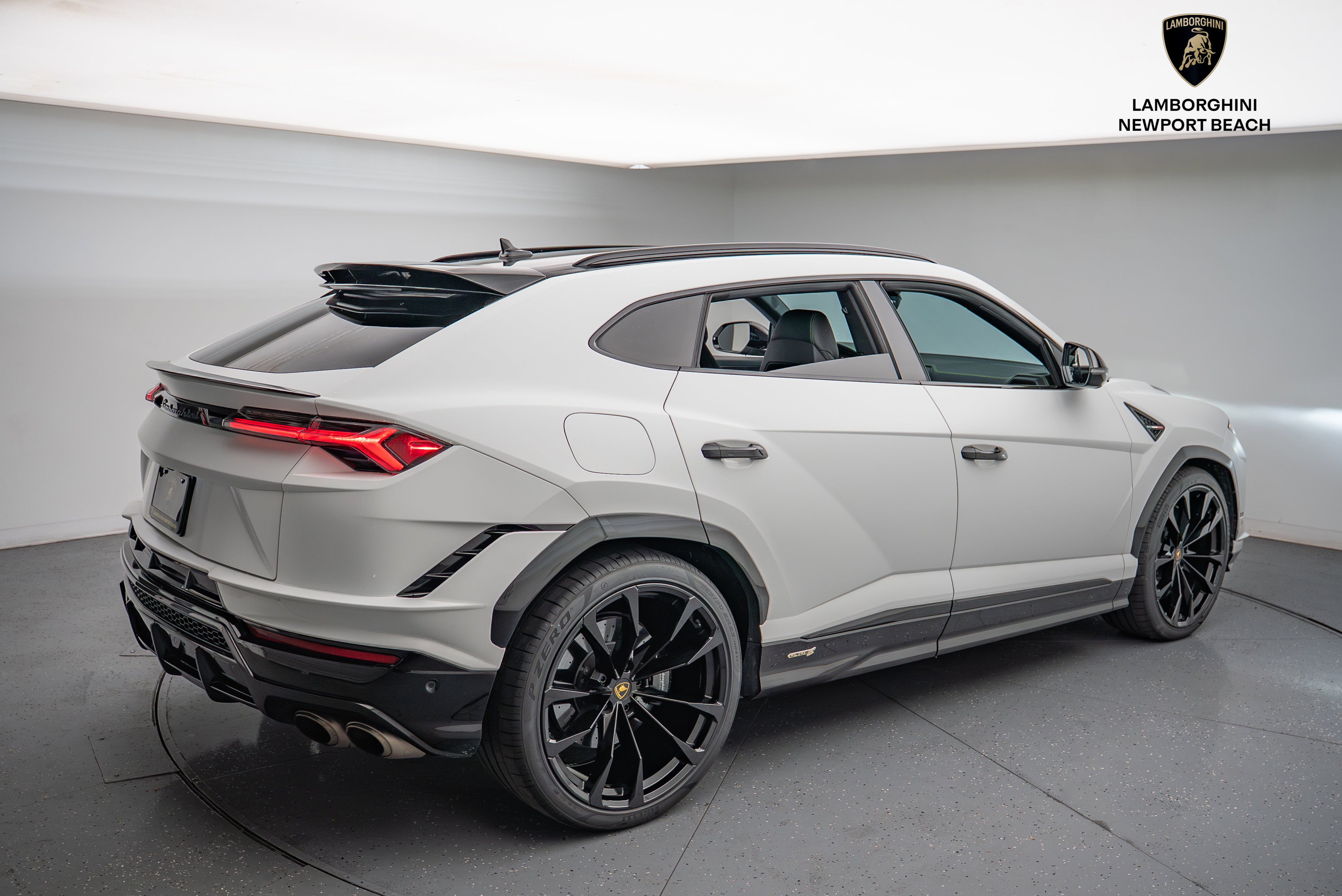Used 2024 Lamborghini Urus S image 19