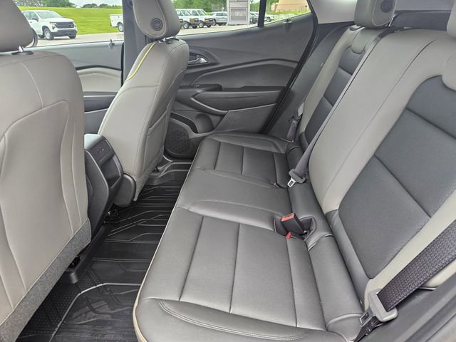 New 2026 Chevrolet Trax ACTIV w/ Driver Confidence Package FWD image 25