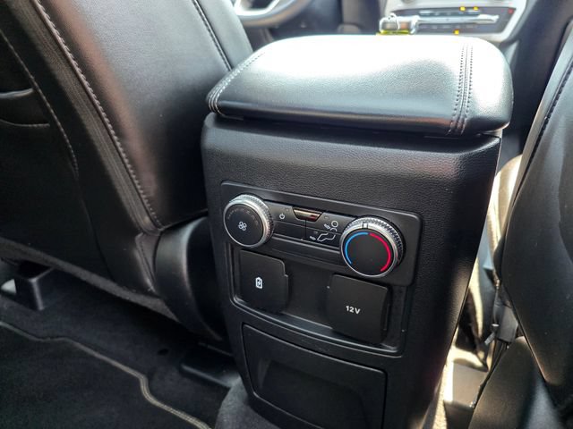 Used 2022 Ford Explorer XLT w/ Equipment Group 202A AWD/4WD image 14