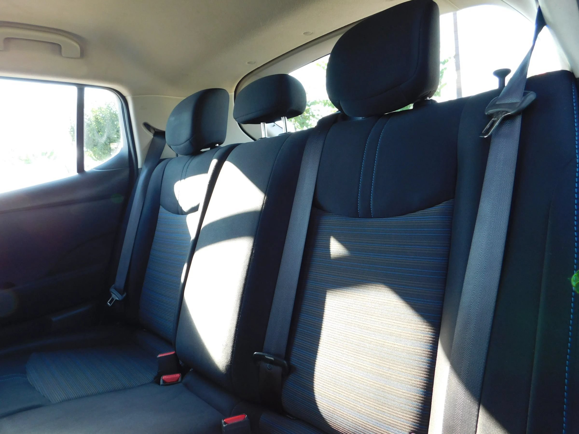 Used 2022 Nissan Leaf S FWD image 13