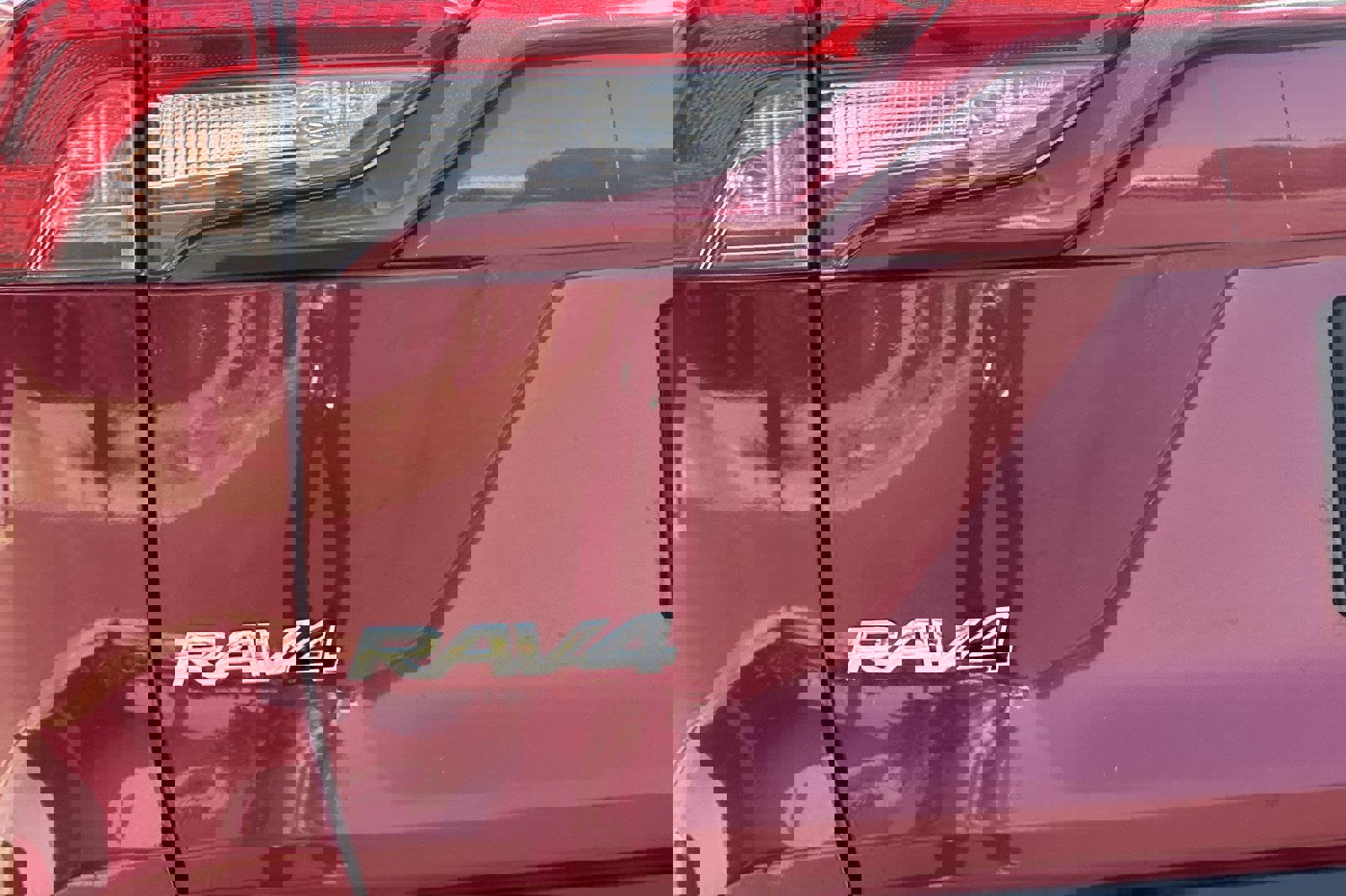 Used 2023 Toyota RAV4 XLE image 29