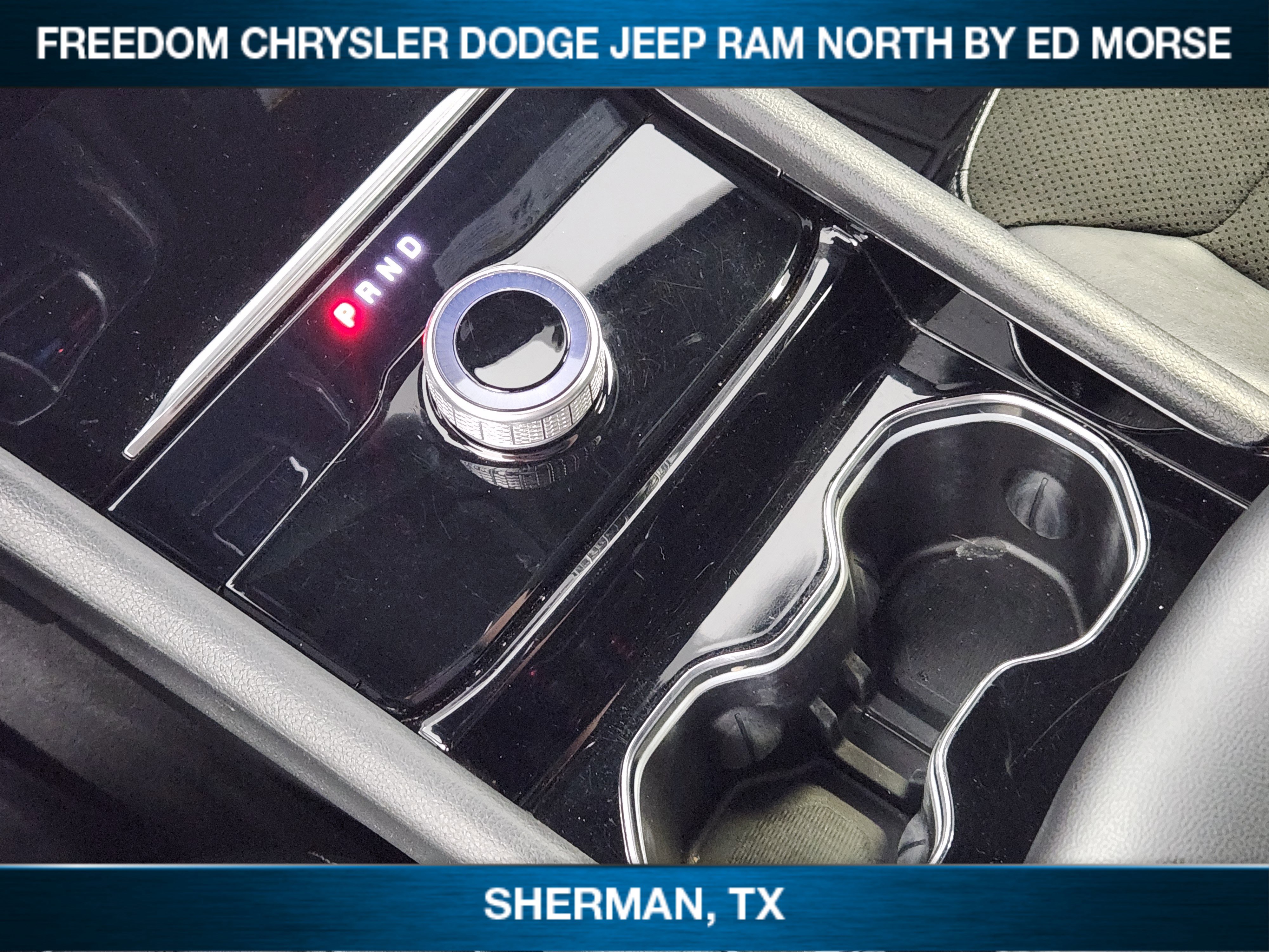 Used 2023 Jeep Grand Cherokee Altitude RWD image 15
