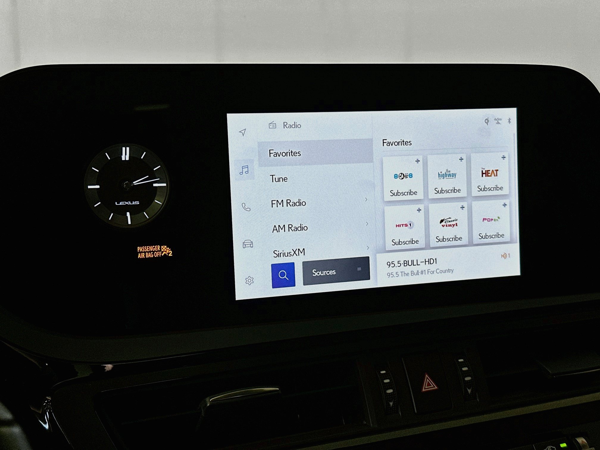 Used 2024 Lexus ES 300h w/ Premium Package FWD image 19