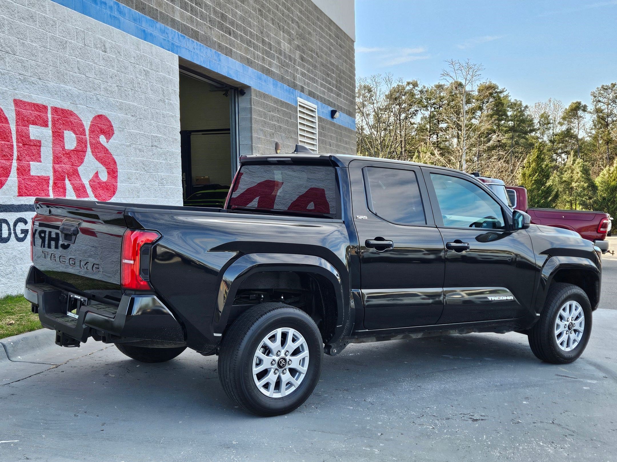 Used 2024 Toyota Tacoma 2WD Double Cab image 7