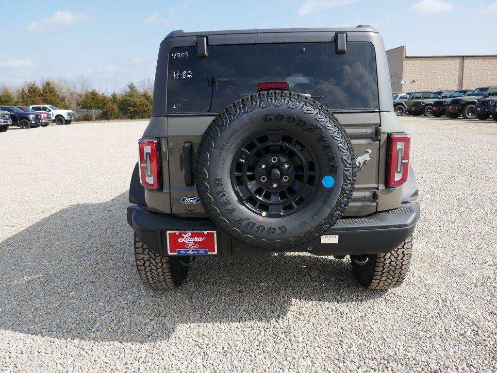 New 2026 Ford Bronco Badlands w/ Sasquatch Package image 6