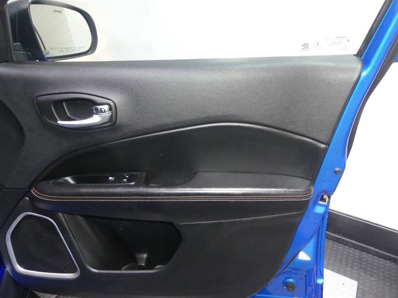 Used 2019 Jeep Compass Sport w/ Cold Weather Group image 18