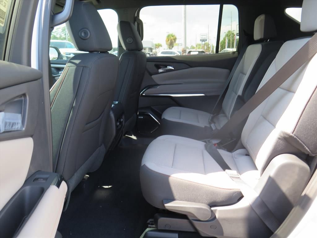 New 2026 Chevrolet Traverse LT w/ Enhanced Driving Package image 14