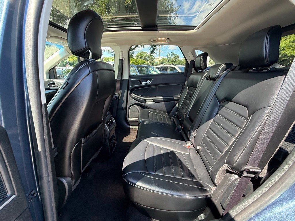 Used 2019 Ford Edge SEL w/ Equipment Group 201A AWD/4WD image 26