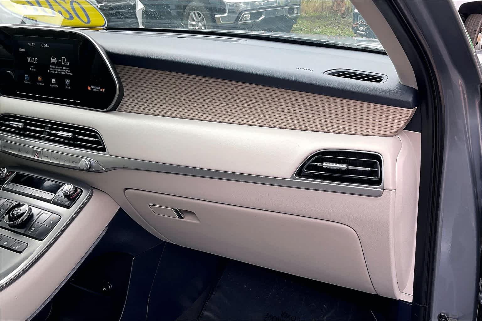 Used 2020 Hyundai Palisade SEL w/ Premium Package FWD image 17