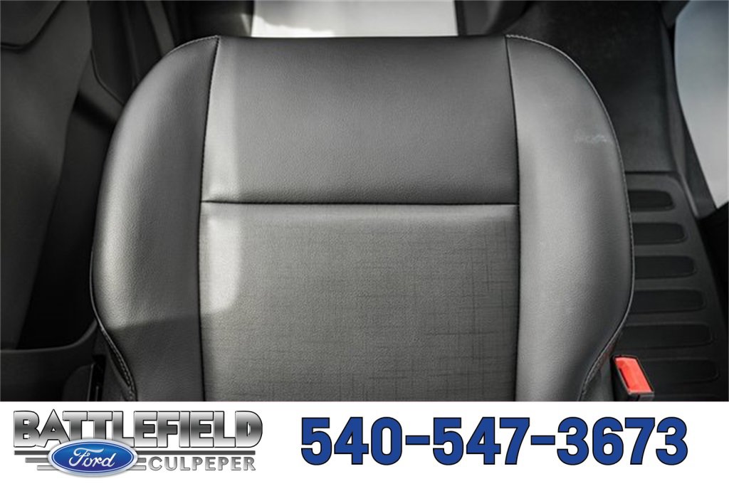 New 2025 Ford Transit 250 148 Medium Roof image 21