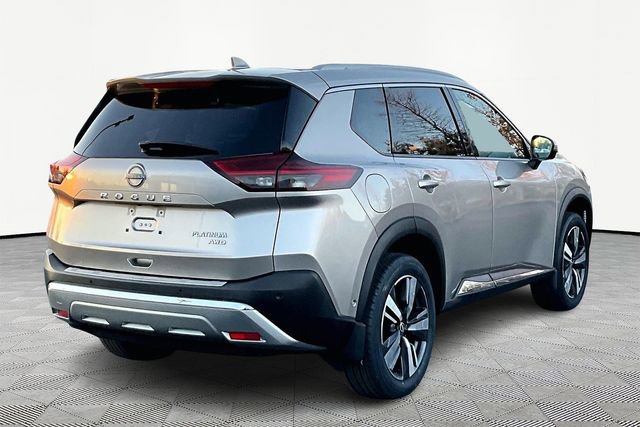 Used 2022 Nissan Rogue Platinum w/ Head-Up Display Package image 5