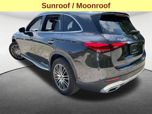 Used 2025 Mercedes-Benz GLC 300 4MATIC image 8