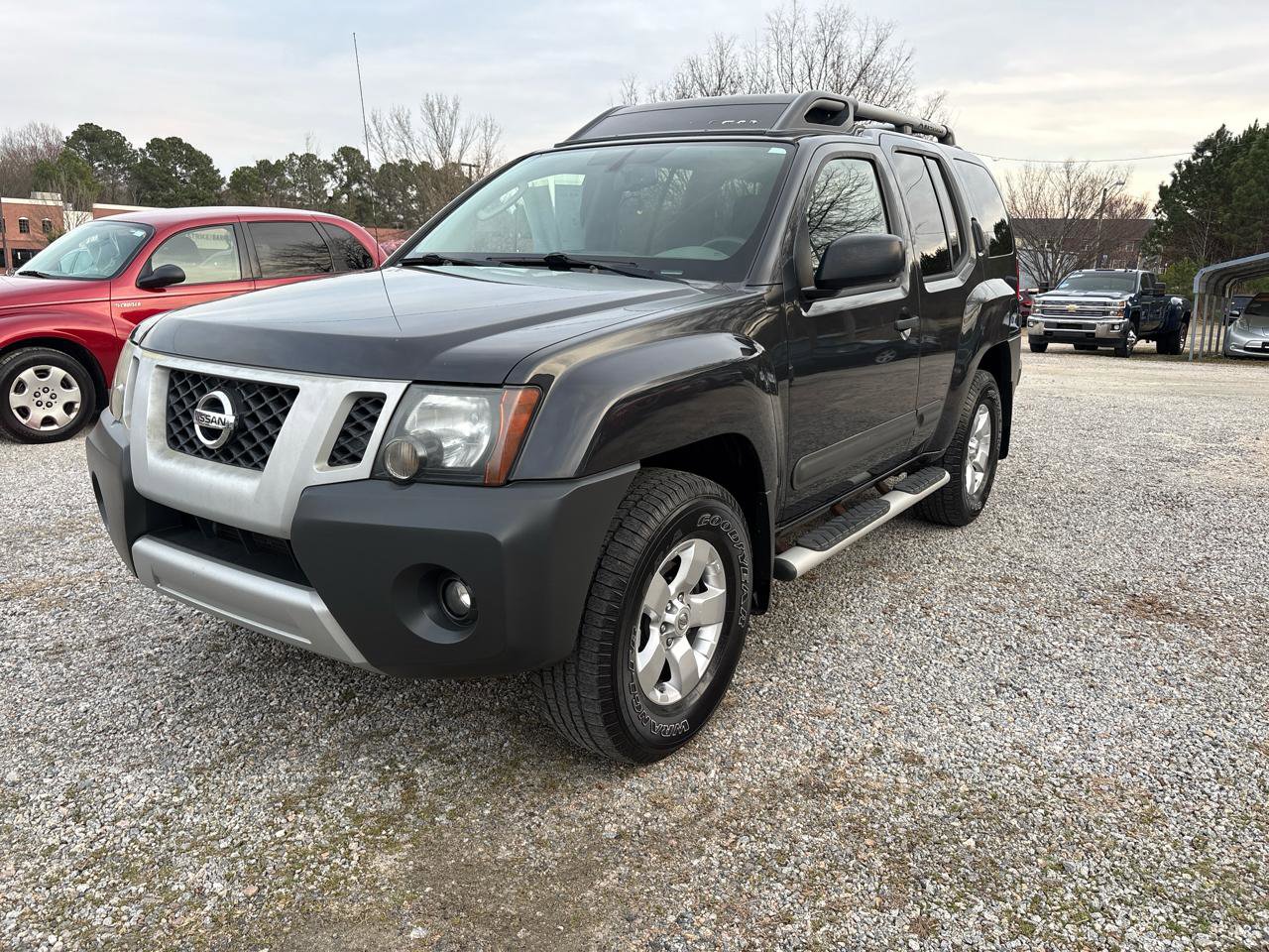 Used 2012 Nissan Xterra S w/ Value Package image 2
