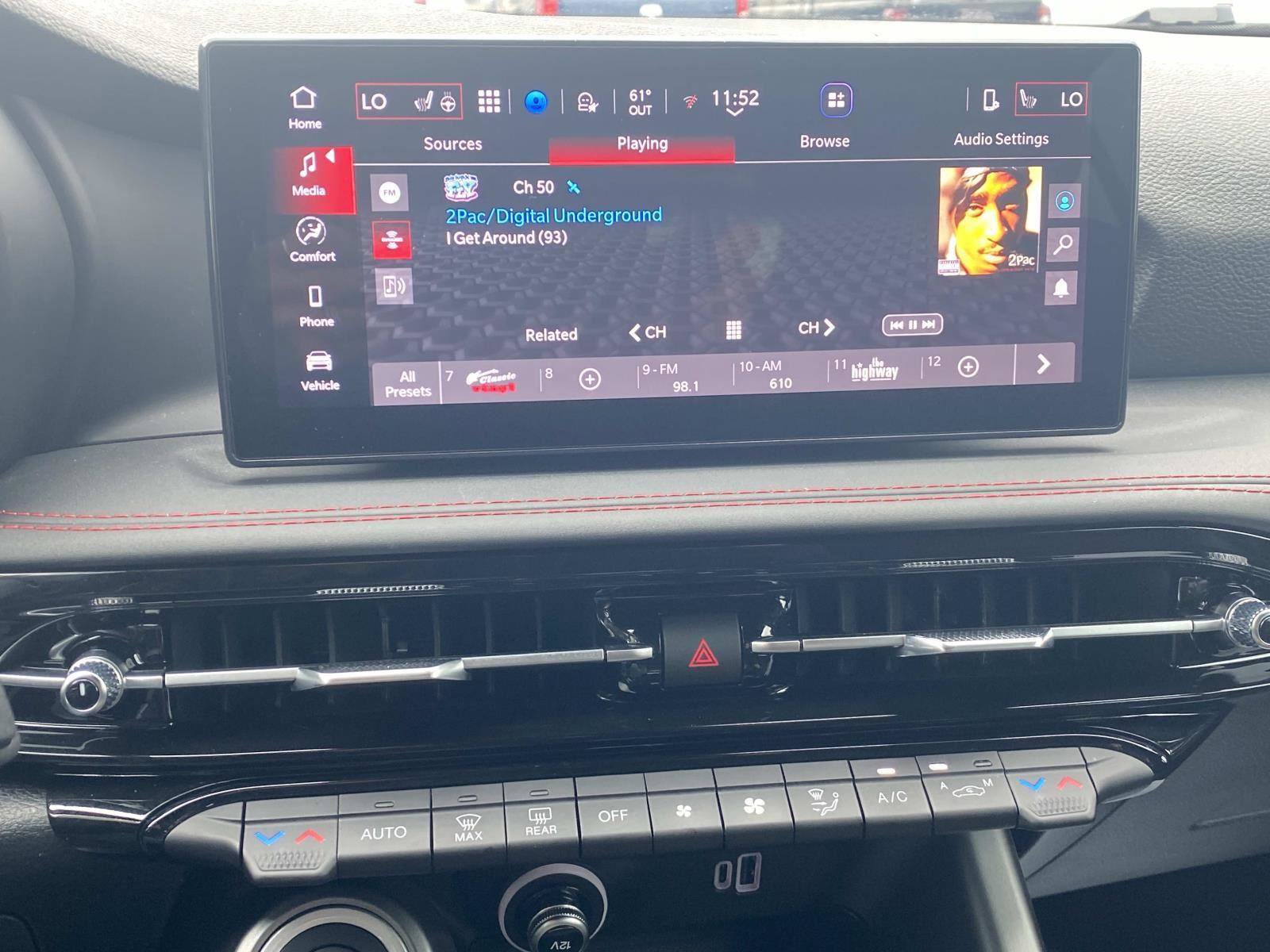 Certified 2024 Dodge Hornet R/T image 29