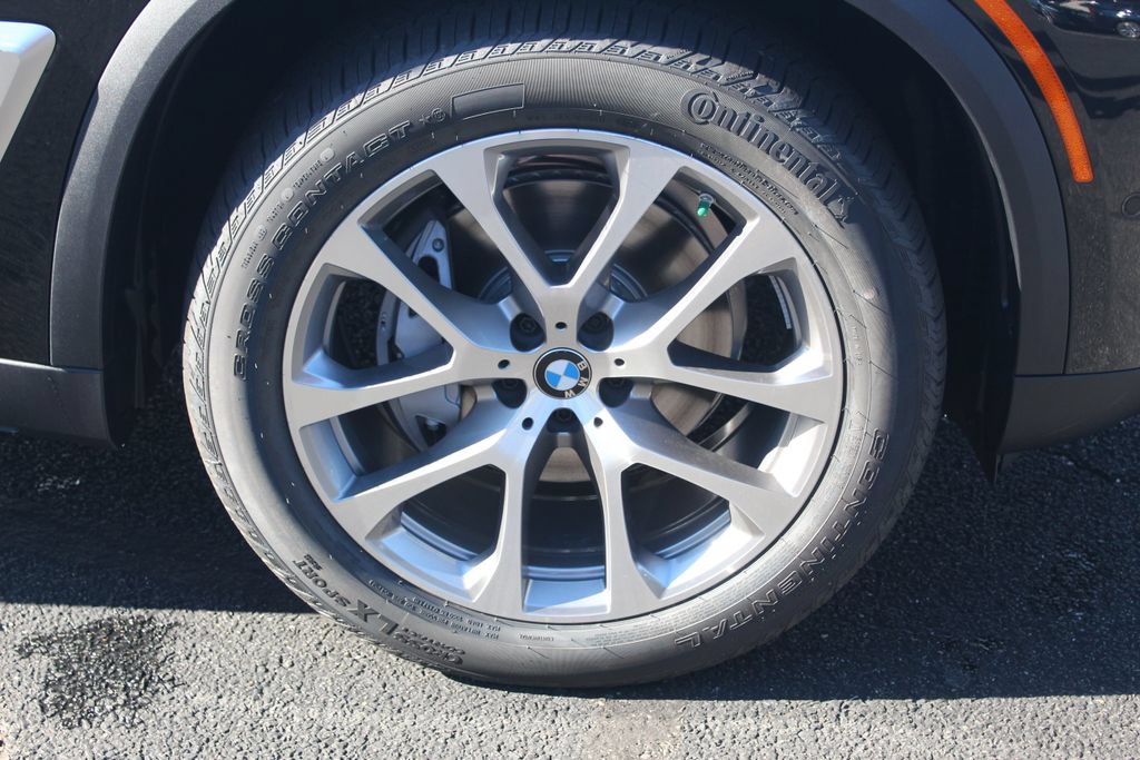 New 2026 BMW X5 xDrive40i AWD/4WD image 11