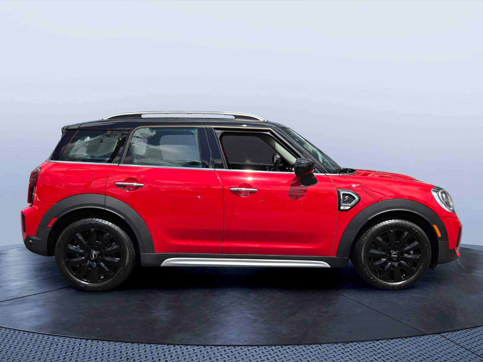 Certified 2024 MINI Cooper Countryman S FWD image 6