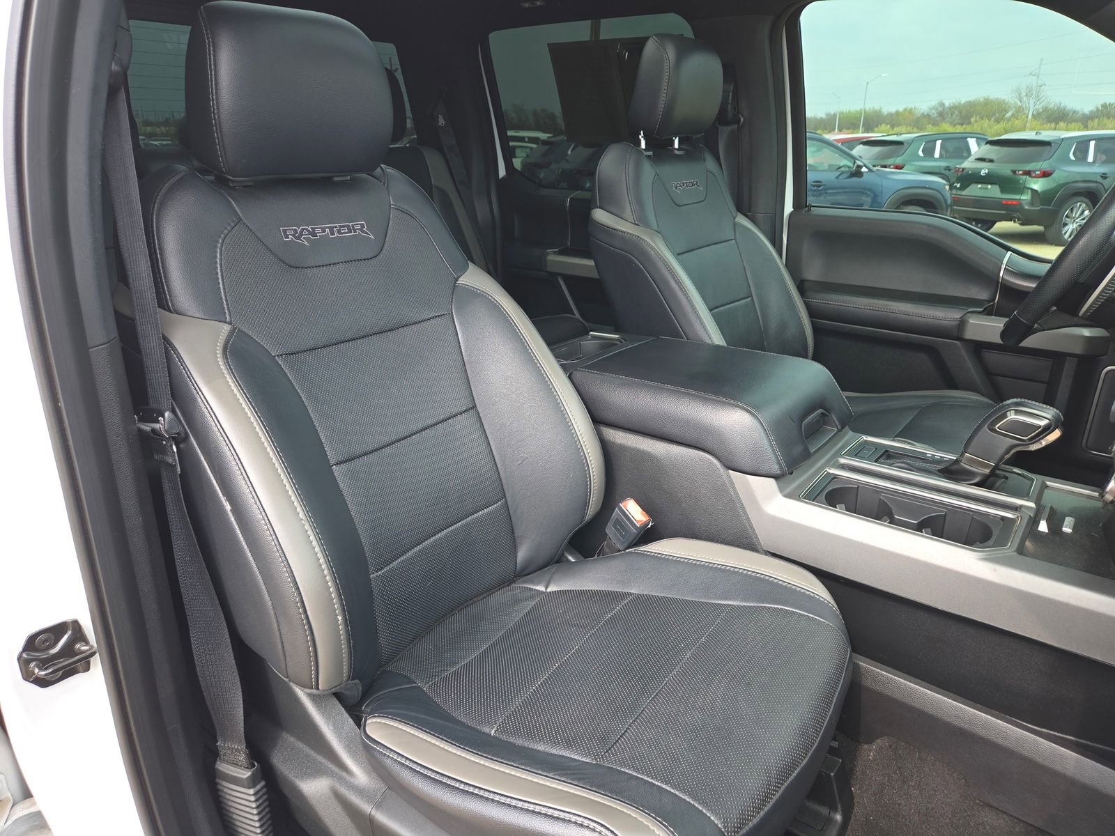 Used 2018 Ford F150 Raptor w/ Equipment Group 802A Luxury image 25