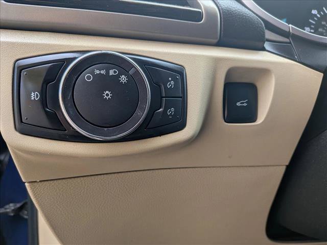 Used 2016 Ford Fusion Energi SE image 15