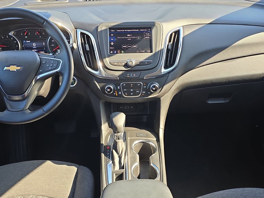 Used 2024 Chevrolet Equinox LT FWD image 29