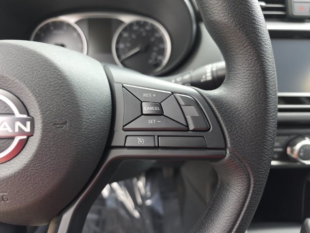 Used 2025 Nissan Versa S w/ Trunk Package FWD image 18