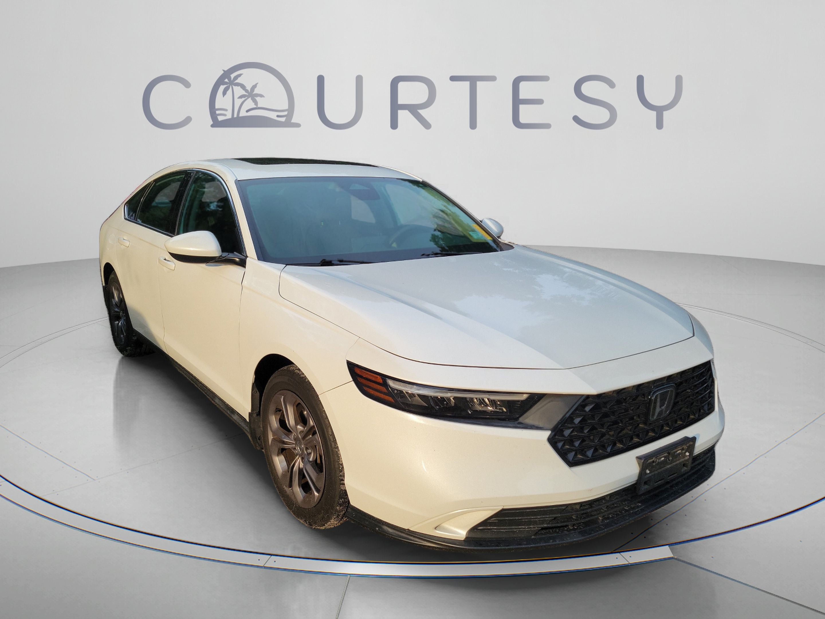 Used 2023 Honda Accord EX image 22