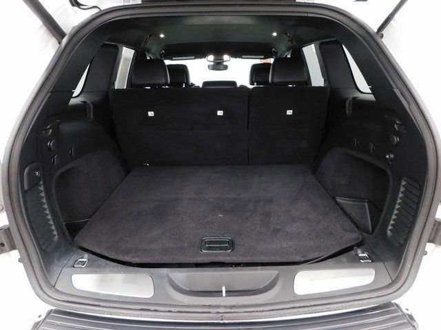 Used 2018 Jeep Grand Cherokee Limited image 22