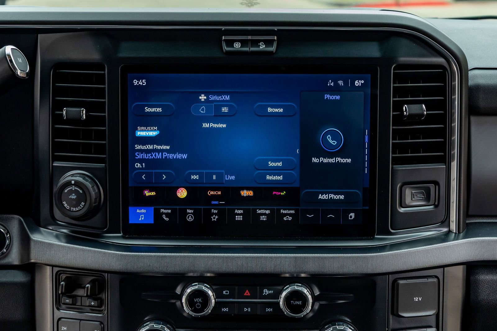 Used 2025 Ford F250 Platinum w/ Tremor Off-Road Package image 26