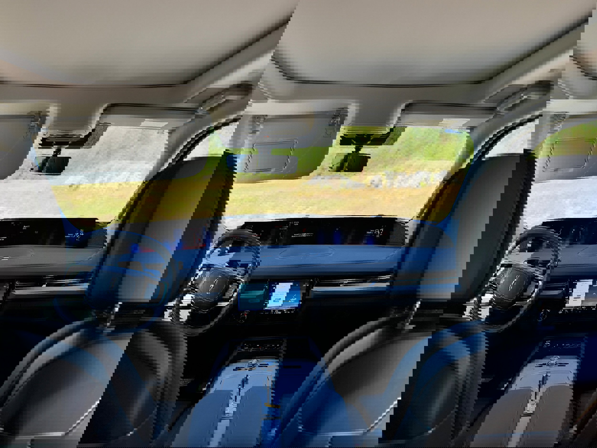 New 2025 Lincoln Navigator L Reserve image 48