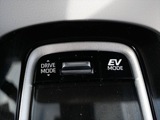 Certified 2026 Toyota Corolla SE w/ SE Premium Package FWD image 21