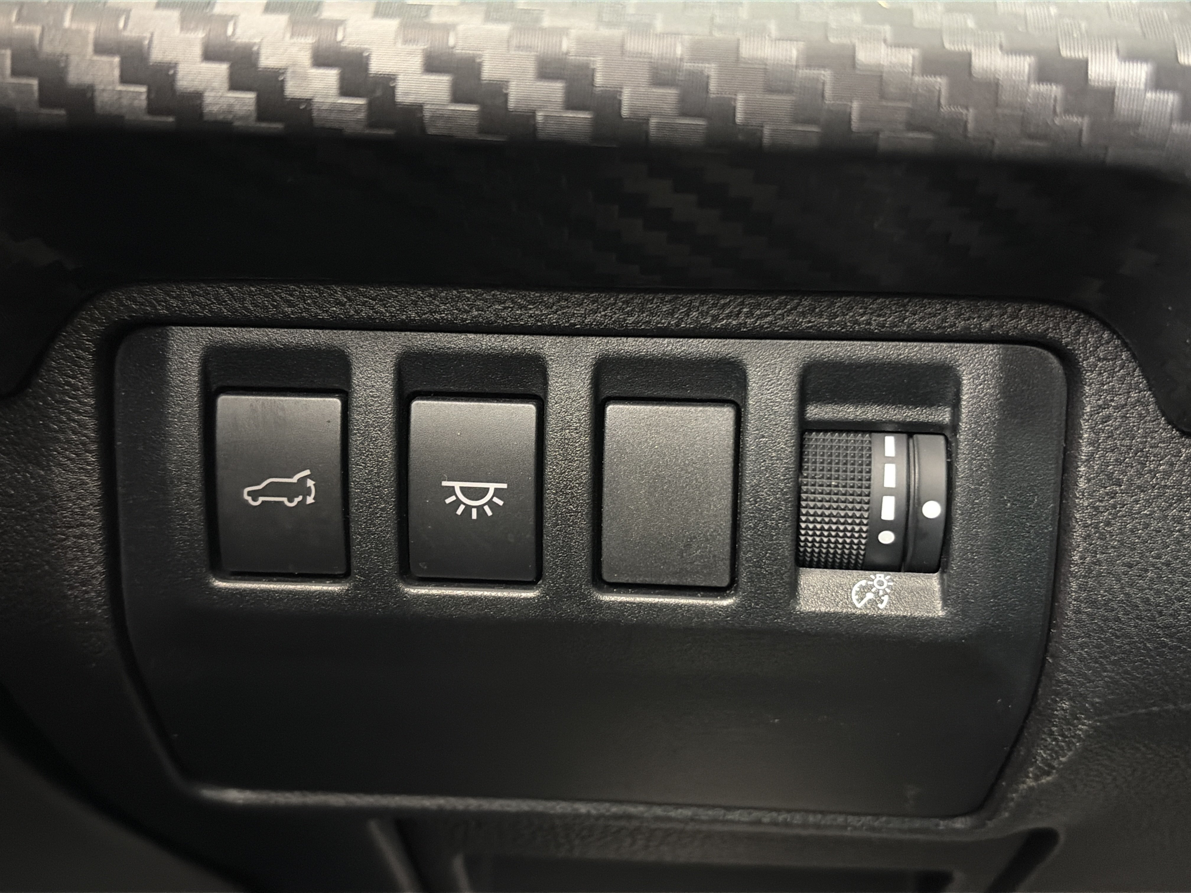 Certified 2025 Subaru Ascent Premium AWD/4WD image 33