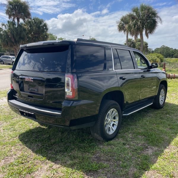 Used 2019 GMC Yukon SLT image 3